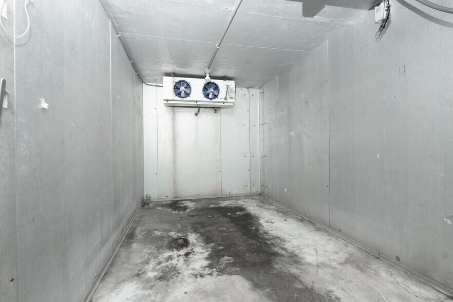 More Photos Of 3162 S Atlantic Ave, Daytona Beach Restaurant For Lease