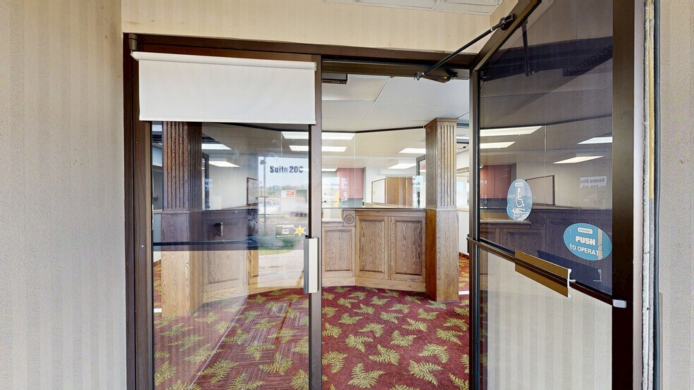 More Photos Of 1080 Caroline Dr, Washington Medical For Sale
