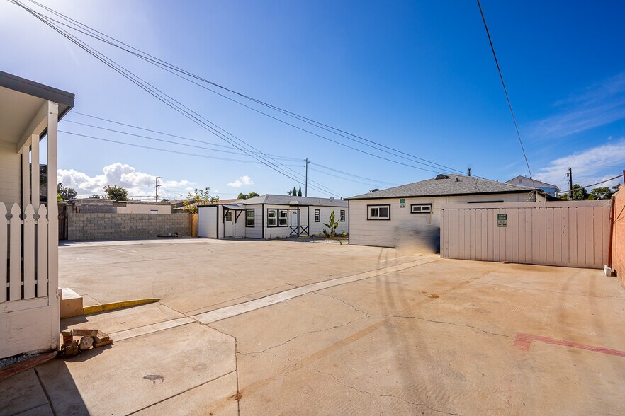 More Photos Of 134-138 5th Ave, Chula Vista Apartments For Sale