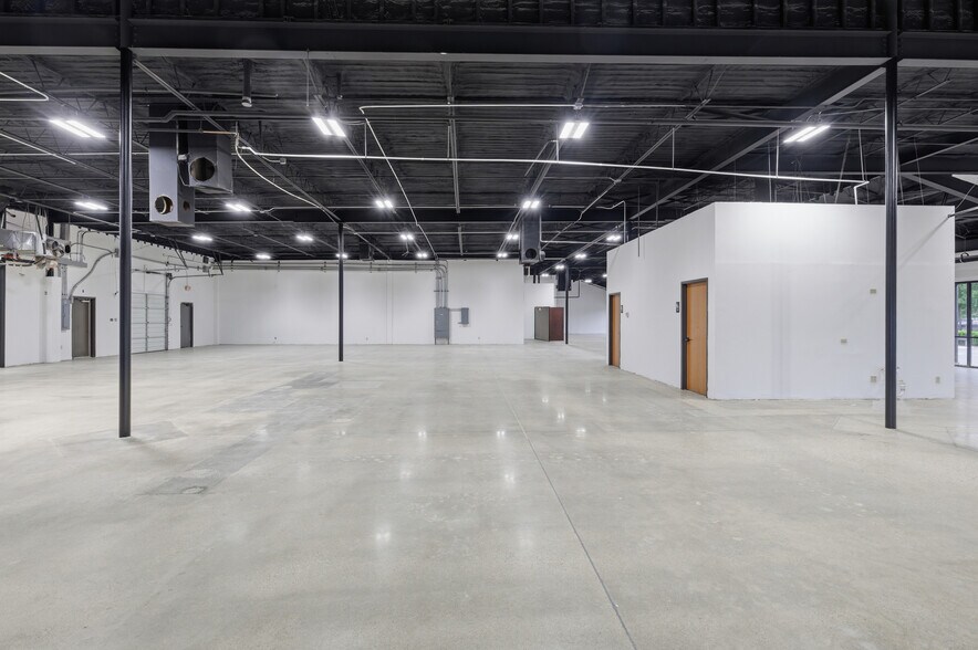 More Photos Of 3420 Sojourn Dr, Carrollton Warehouse For Sale