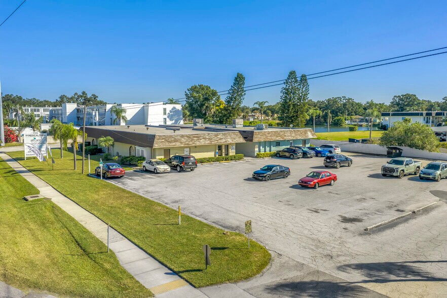 Primary Photo Of 1745 S Highland Ave, Clearwater Medical For Sale