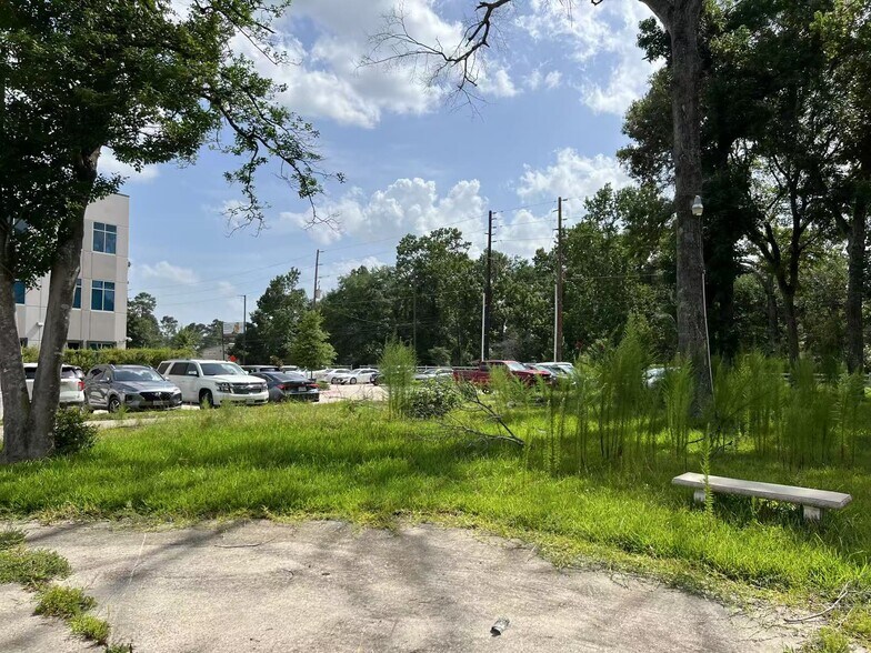 More Photos Of 14221 Horseshoe Bnd, Conroe Specialty For Lease