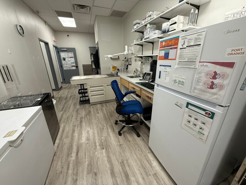 More Photos Of 1812 Dunlawton Ave, Port Orange General Retail For Lease