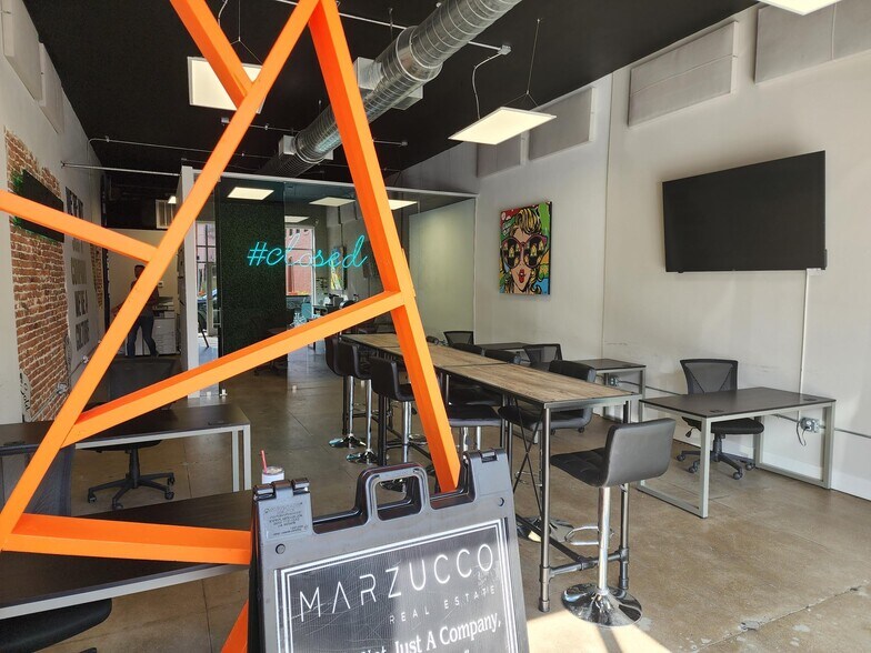 More Photos Of 105-115 S Evers St, Plant City Storefront For Lease