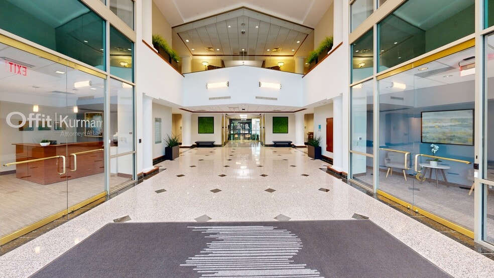 Primary Photo Of 401 Plymouth Rd, Plymouth Meeting Office For Lease