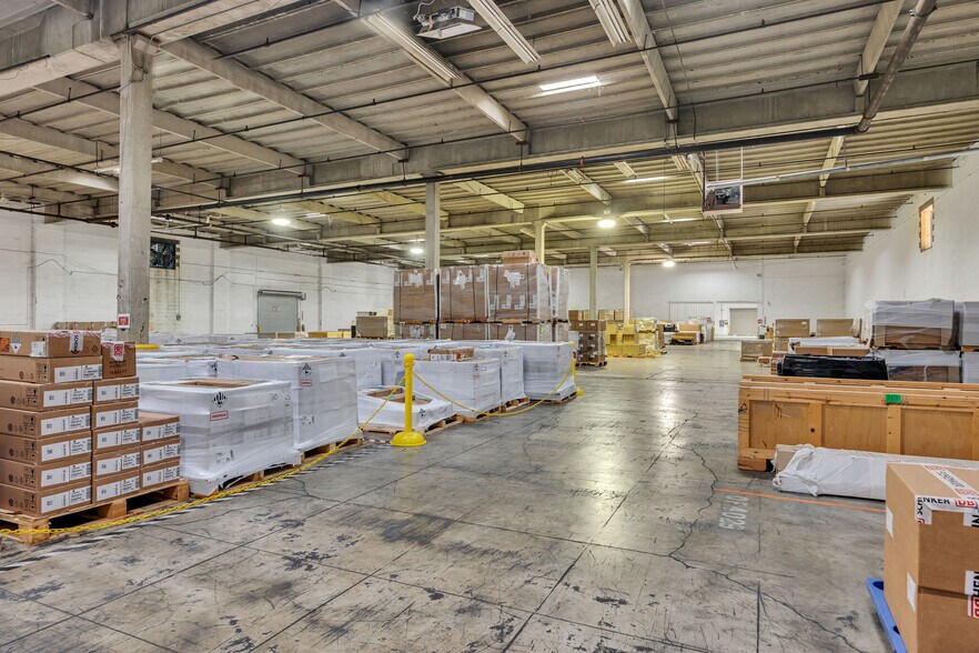 More Photos Of 164 W 31st St, Chattanooga Distribution For Lease
