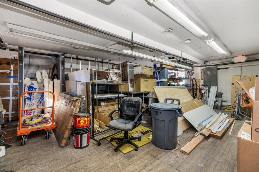 More Photos Of 12 Orchard St, Teaneck Office For Lease