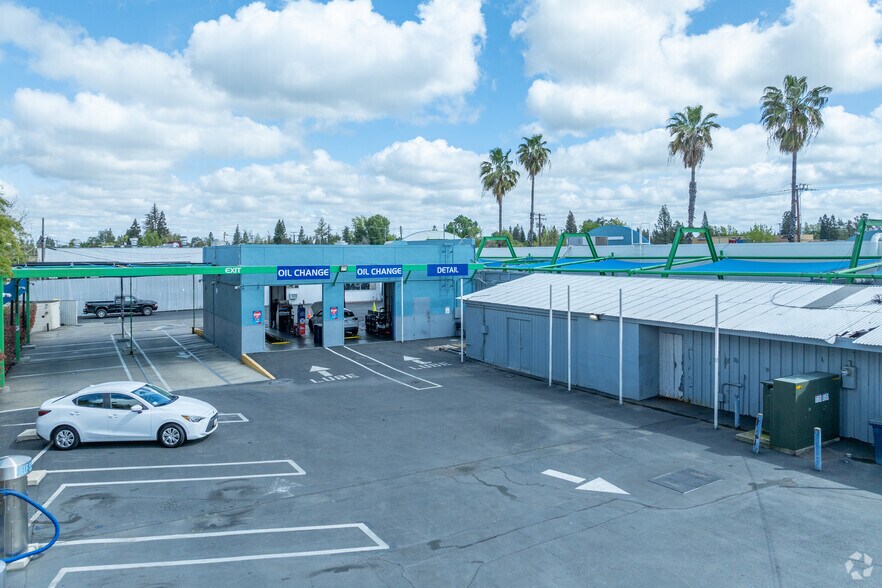 More Photos Of 1721 Watt Ave, Sacramento Carwash For Sale