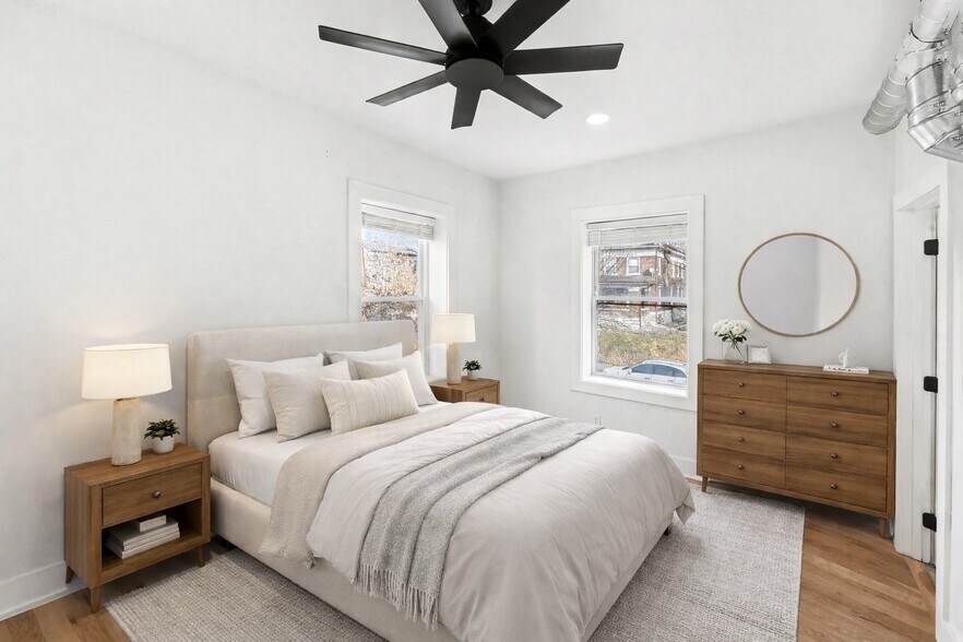 More Photos Of 112 E 43rd St, Kansas City Apartments For Sale