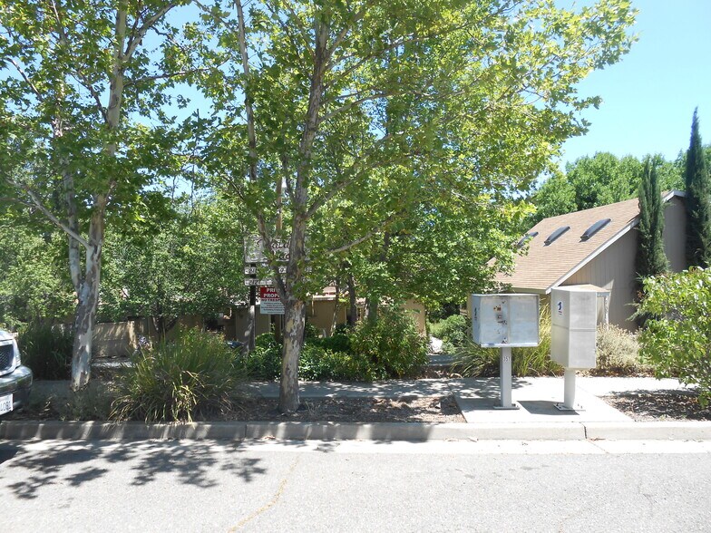 More Photos Of 2115-2135 Waldon St, Redding Apartments For Sale