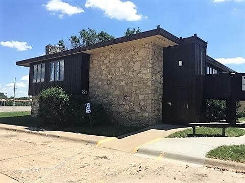 Primary Photo Of 225-227 Southwind Pl, Manhattan Office For Lease