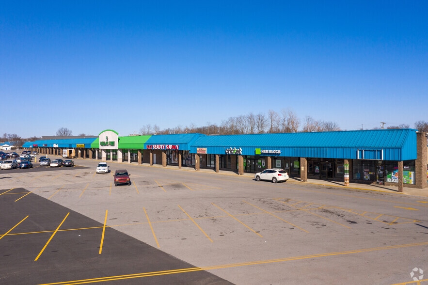 Primary Photo Of 4443 Cane Run Rd, Shively Unknown For Lease
