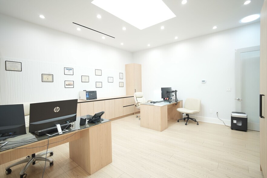 More Photos Of 11921 Sherman Way, North Hollywood Warehouse For Sale