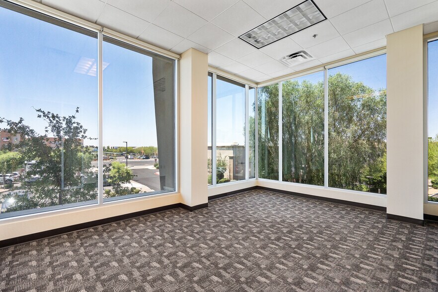 More Photos Of 1930 W Pinnacle Peak Rd, Phoenix Unknown For Lease
