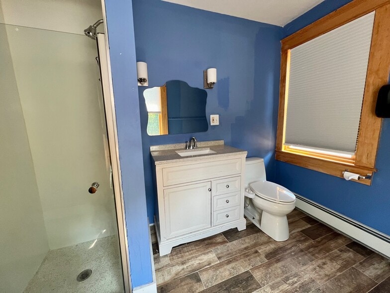 More Photos Of 91 Green St, Huntington Office Residential For Sale