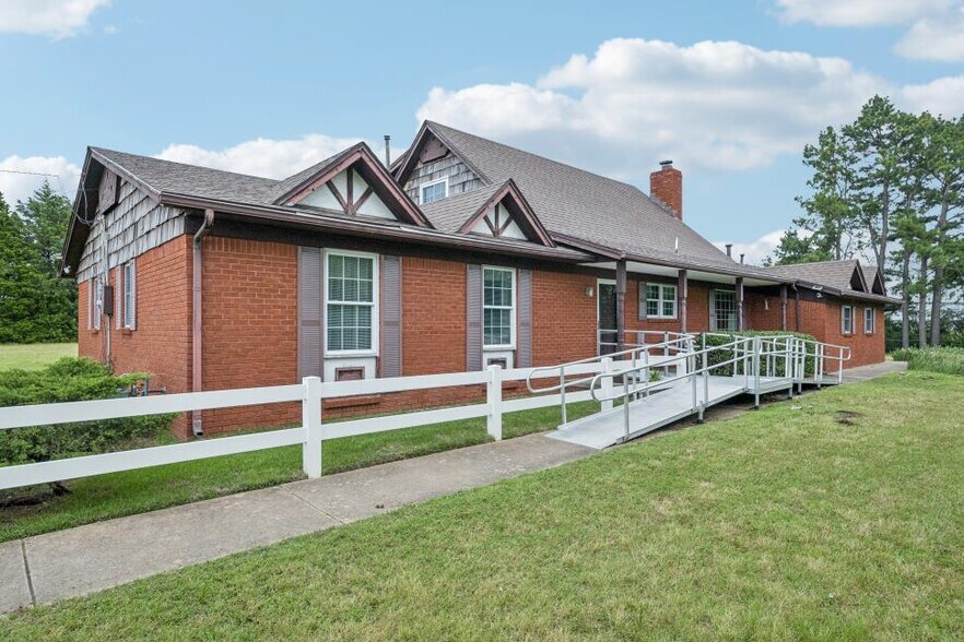More Photos Of 9908 N 129th East Ave, Owasso Flex For Sale