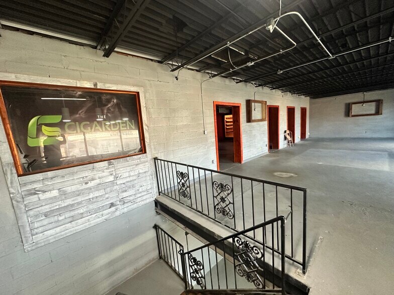 More Photos Of 2493 Broad Ave, Memphis Warehouse For Sale