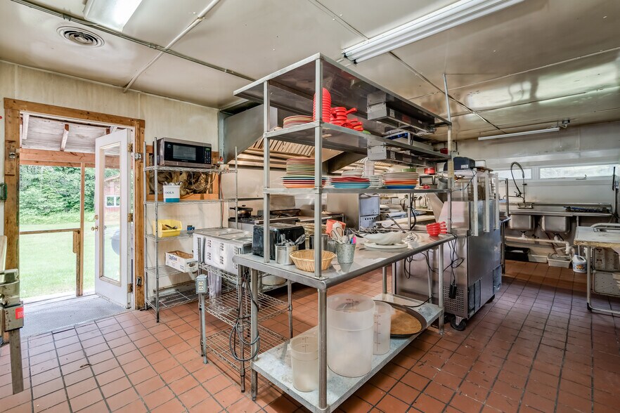 More Photos Of 5679 Partridgeville Rd, Brantingham Lodge Meeting Hall For Sale