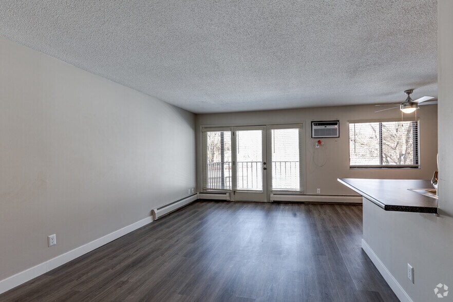More Photos Of 2050 7th Ave E, North Saint Paul Apartments For Sale