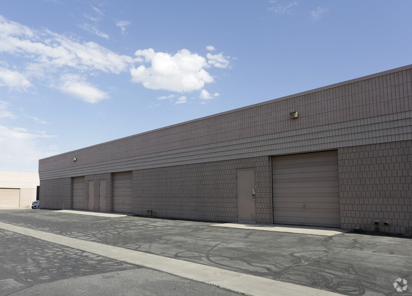 More Photos Of 461-479 Century Dr, Salt Lake City Light Manufacturing For Lease