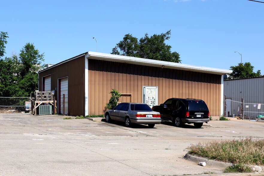 More Photos Of 2009 S Santa Fe Ave, Oklahoma City Unknown For Lease