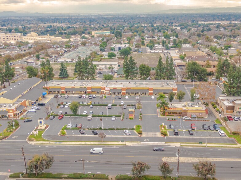 More Photos Of 710-870 E Foothill Blvd, Upland Unknown For Lease