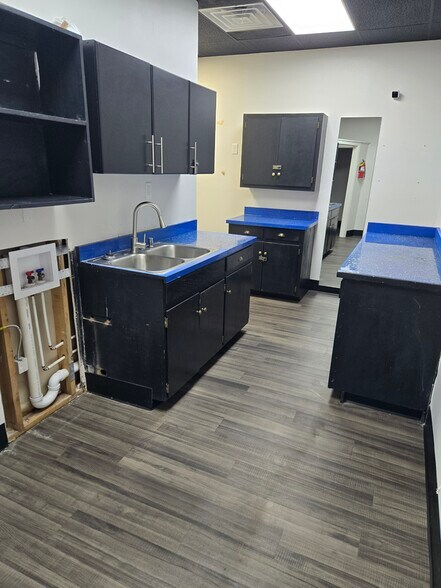 More Photos Of 519 SW 3rd St, Lee's Summit Medical For Lease