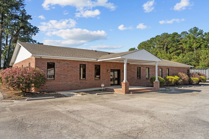More Photos Of 441 Kinston Hwy, Richlands Office For Sale