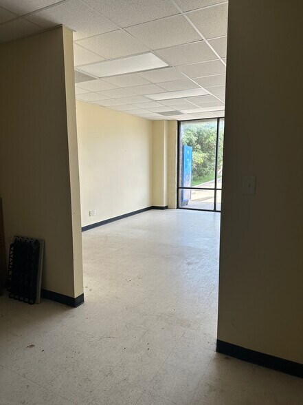 More Photos Of 2000 Fm 158 Rd, College Station Service Station For Lease