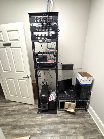 More Photos Of 629 E Forsyth St, Americus Office For Sale