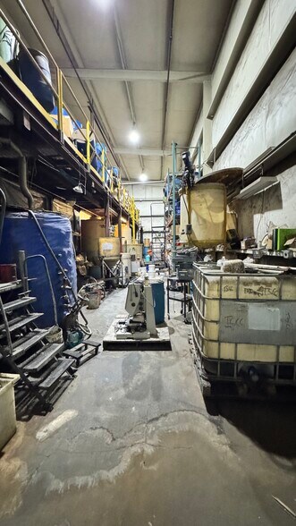 More Photos Of 14305 Cocoa Avenue, Reno Industrial For Sale