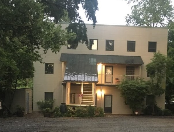 More Photos Of 2035 Manchester St NE, Atlanta Loft Creative Space For Lease