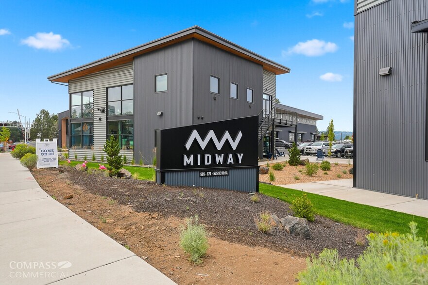 More Photos Of 575 SE 9th St, Bend Unknown For Lease