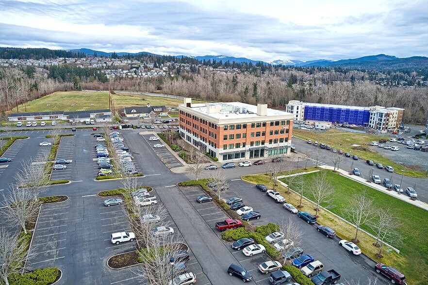 More Photos Of 2219 Rimland Dr, Bellingham Office For Lease
