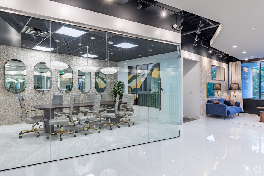 More Photos Of 275 Interstate North Cir SE, Atlanta Coworking Space