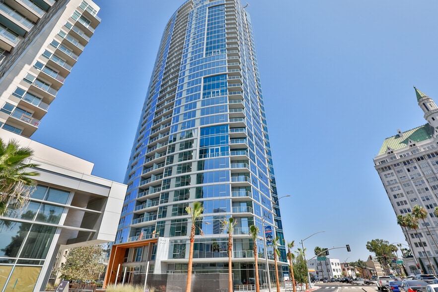 More Photos Of 777 E Ocean Blvd, Long Beach Apartments For Lease