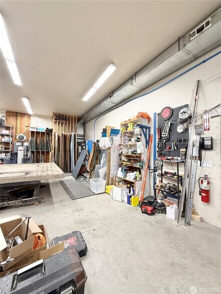 More Photos Of 509 Okoma Dr, Omak Office For Sale