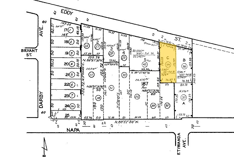 More Photos Of 18306 Eddy St, Northridge Service For Lease