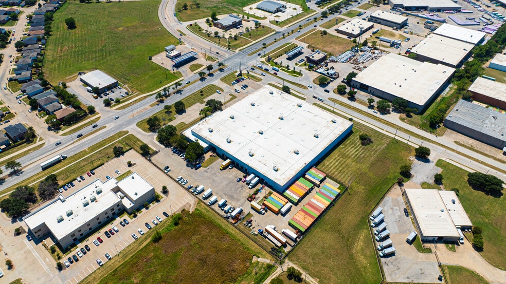 Primary Photo Of 3033 Military Pky, Mesquite Warehouse For Sale