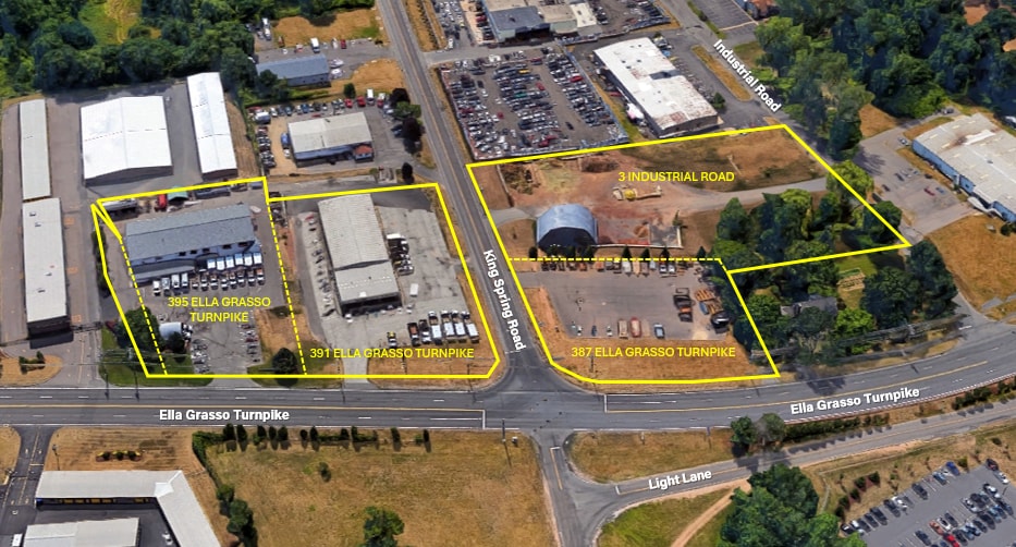 Primary Photo Of 387-391 Ella Grasso Tpke, Windsor Locks Auto Dealership For Sale