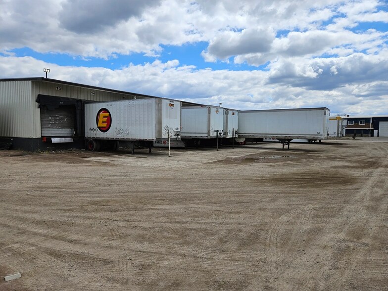 More Photos Of 3410 W Eide Dr, Sioux Falls Warehouse For Sale