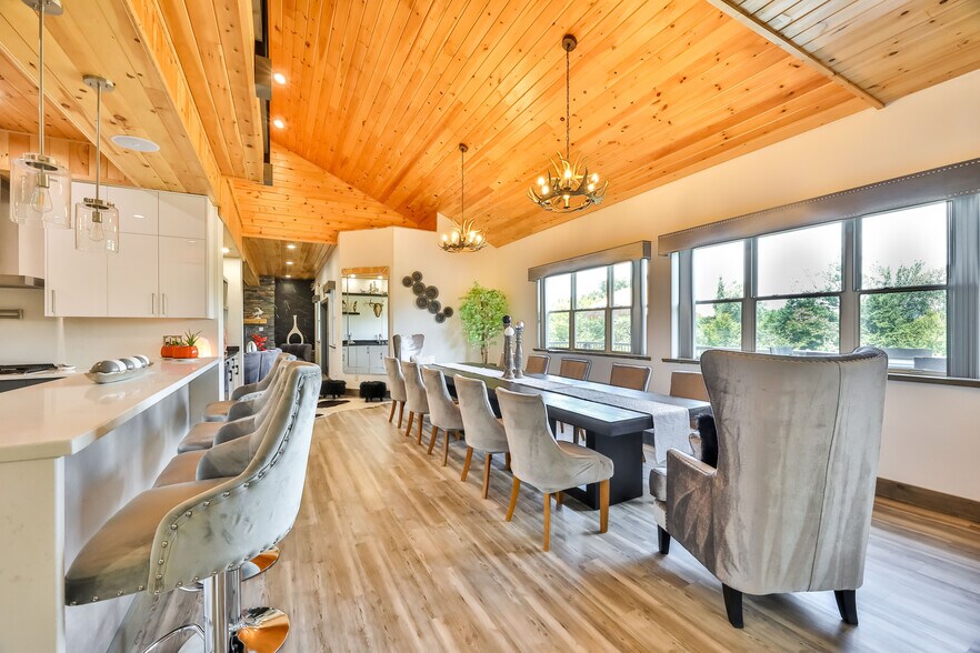 More Photos Of 19 Palsgraf Ct., Elka Park Showroom For Sale