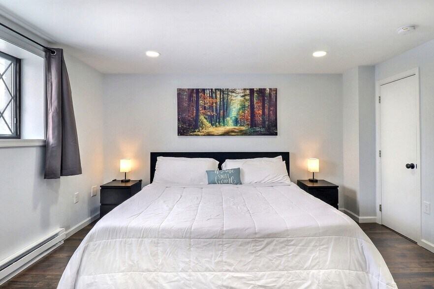 More Photos Of 3360 PA-940, Mount Pocono Specialty For Sale