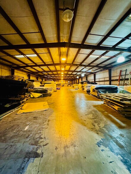 More Photos Of 226 Micolas St, Opp Warehouse For Sale