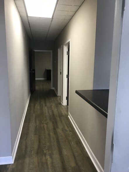 More Photos Of 907 Rivergate Pky, Goodlettsville Freestanding For Sale