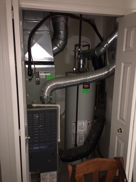 More Photos Of 16551 E 12 Mile Rd, Roseville Apartments For Sale