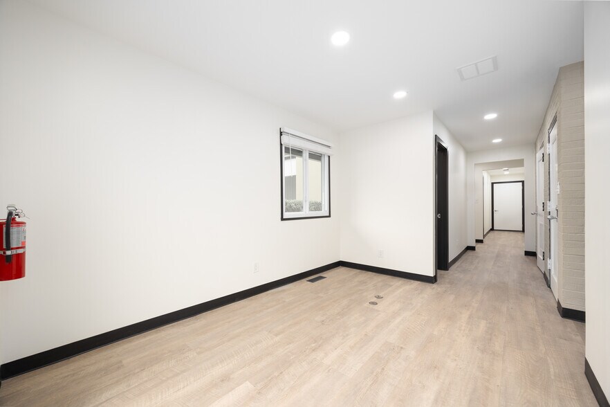 More Photos Of 1091 Stimmel Rd, Columbus Manufacturing For Lease