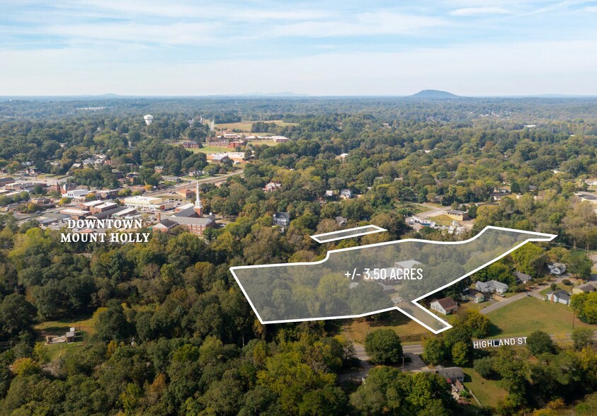 More Photos Of 250 N Main St, Mount Holly Office For Sale