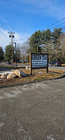 More Photos Of 1067 Farmington Ave, Farmington Land For Lease