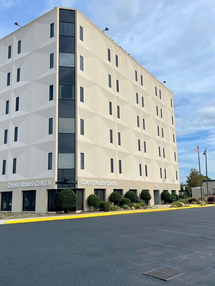 More Photos Of 6330 Newtown Rd, Norfolk Office For Lease